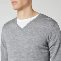 John Smedley Men's Blenheim V-Neck Jumper - Silver 14 John Smedley Men's Blenheim V-Neck Jumper - Silver -The Hut 11514306 4974722745000350