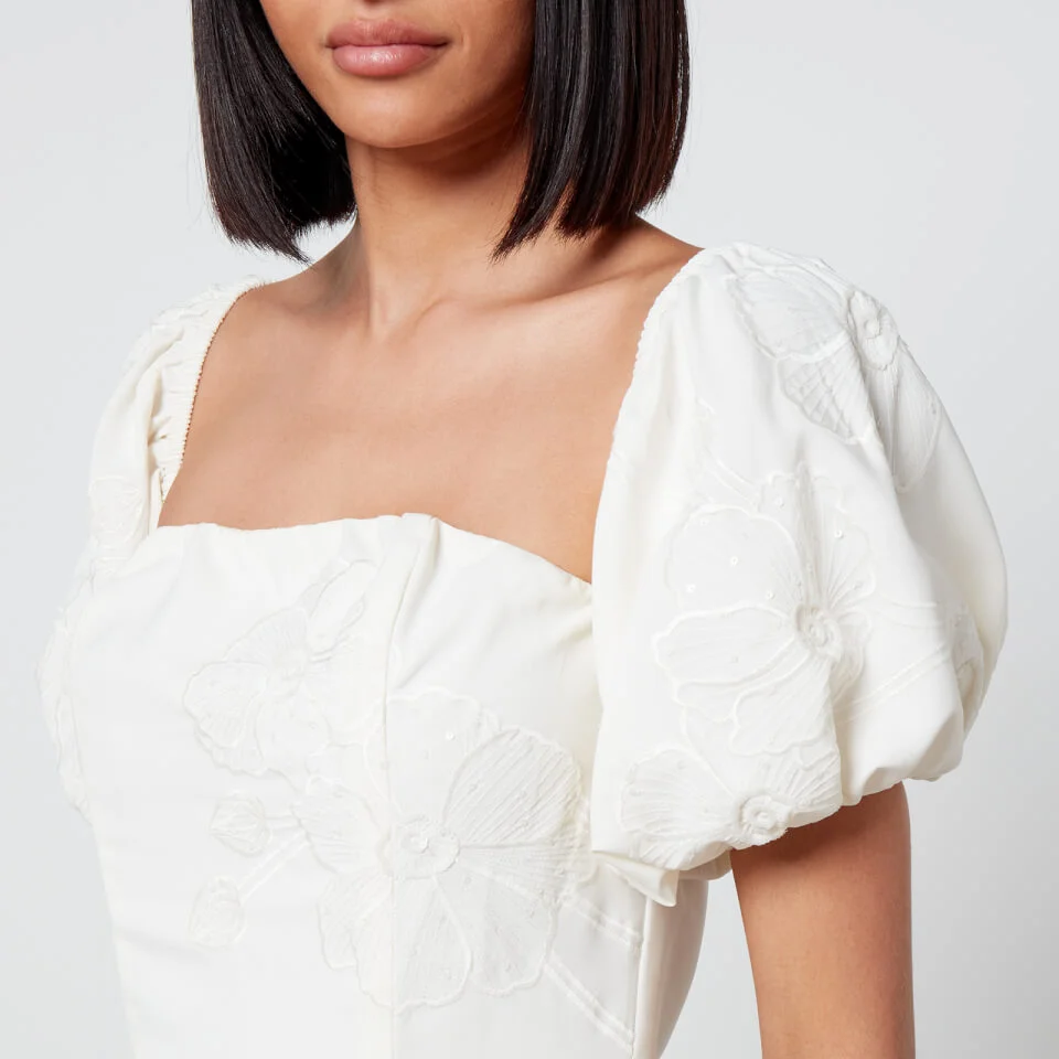 Hope & Ivy Elsa Floral-Jacquard Maxi Dress 5 Hope & Ivy Elsa Floral-Jacquard Maxi Dress - Image 3