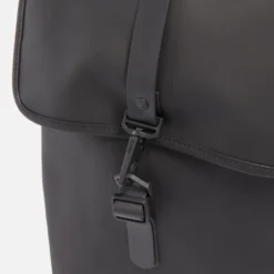 Rains Matte-Shell Backpack -The Hut 14811414 1525071675307148