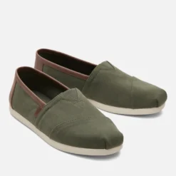 The Hut -The Hut 15150872 1175133053028468