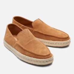 The Hut -The Hut 15150883 8215133054273510