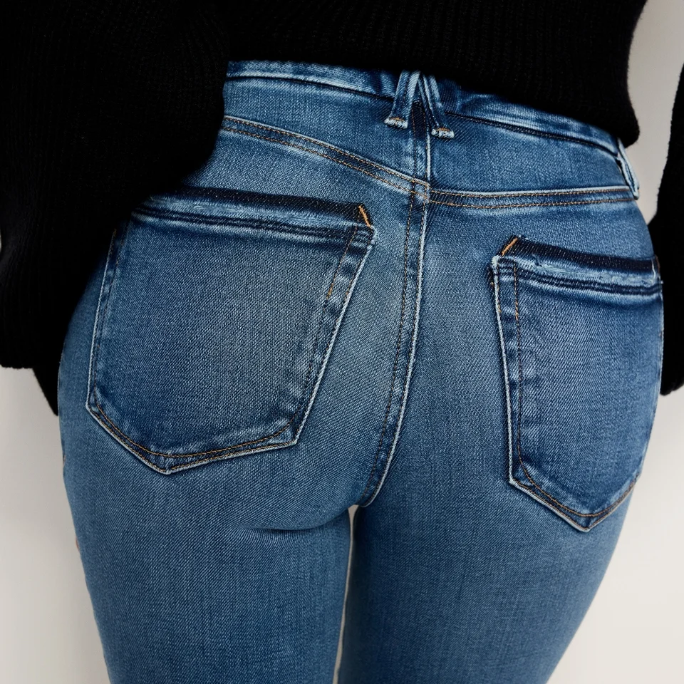 Good American Good Waist Cropped Denim Jeans 6 Good American Good Waist Cropped Denim Jeans - Image 4